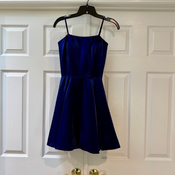 Sherri Hill Blue Fit and Flare Spaghetti Strap Dress and Tulle Shoulder Wrap